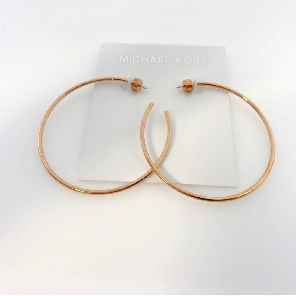 New Michael Kors Rose Gold Heritage Hoop Earrings - Picture 4 of 8